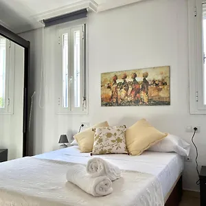 Apartment Corredera